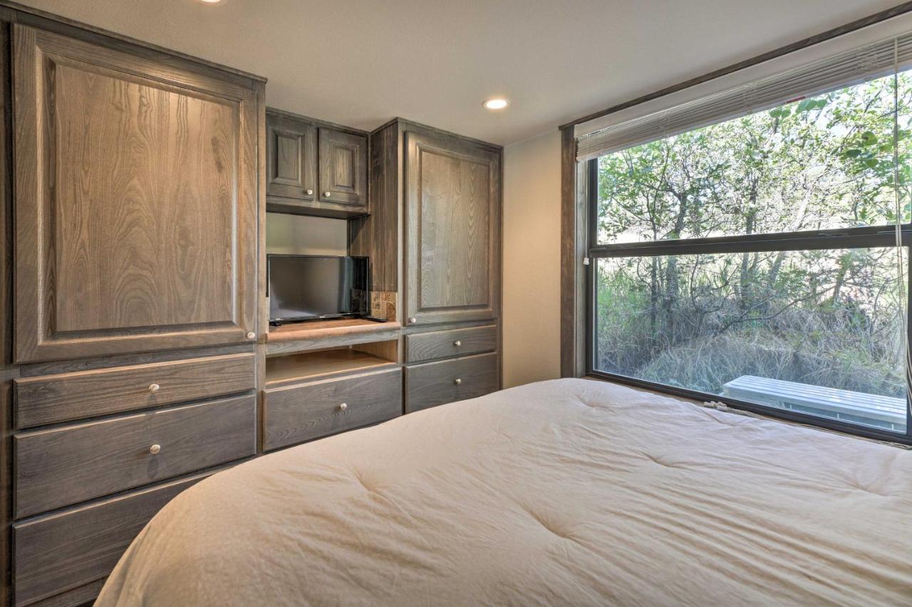 Roomy Pagosa Springs Tiny Cabin 1 Mi To Downtown Bagian luar foto